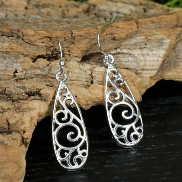 3 pcs Hollow Out Water Drop Pendant Earrings Necklace Jewelry Set Silver Plated - Picture 4 of 6